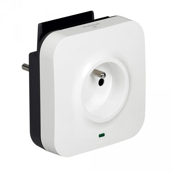 Prise protégée 2P+T + 2 ports USB + support téléphone + parafoudre – Enrouleur 1 m