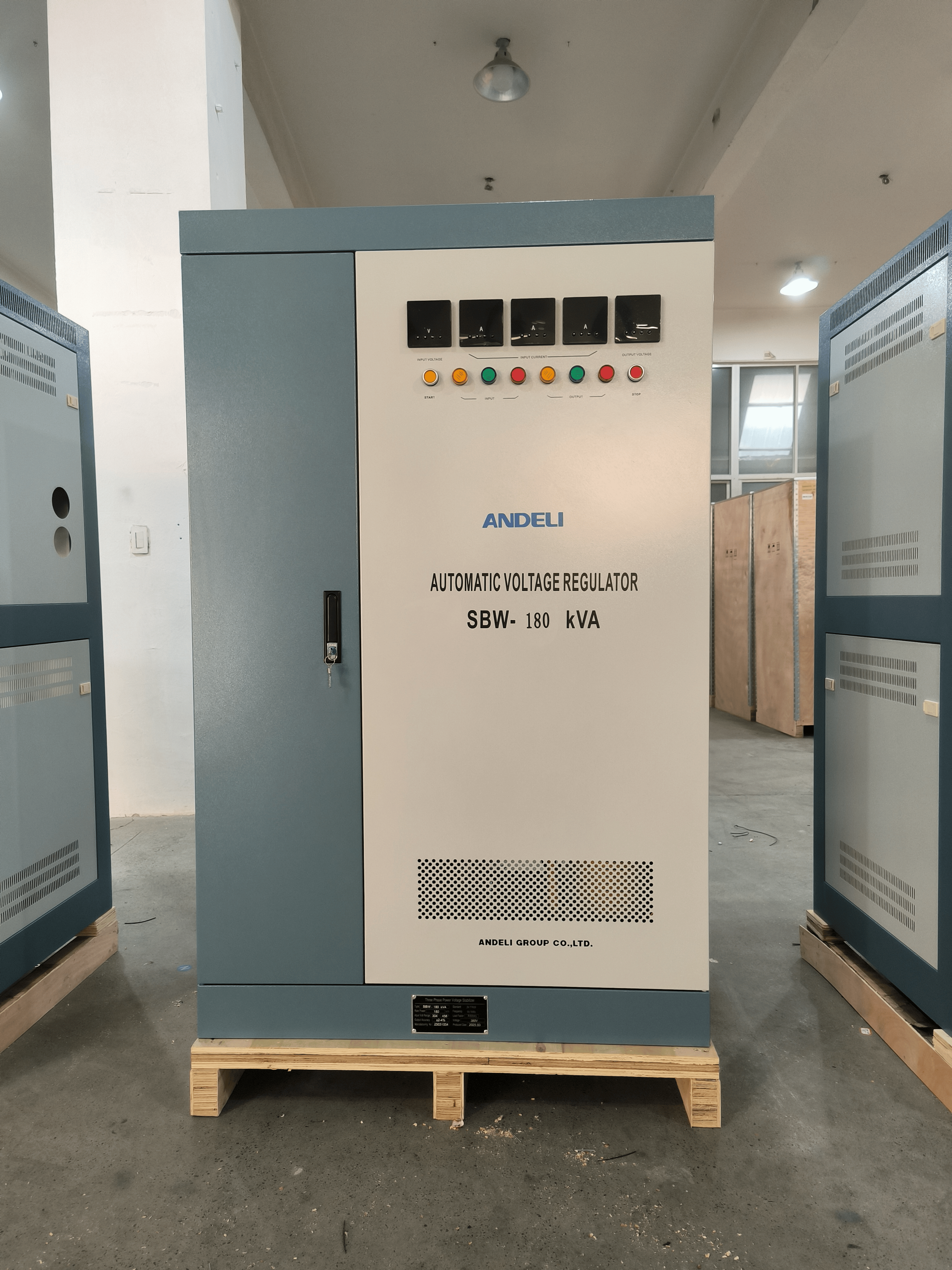 Stabilisateur de tension 180kva triphasé Andeli